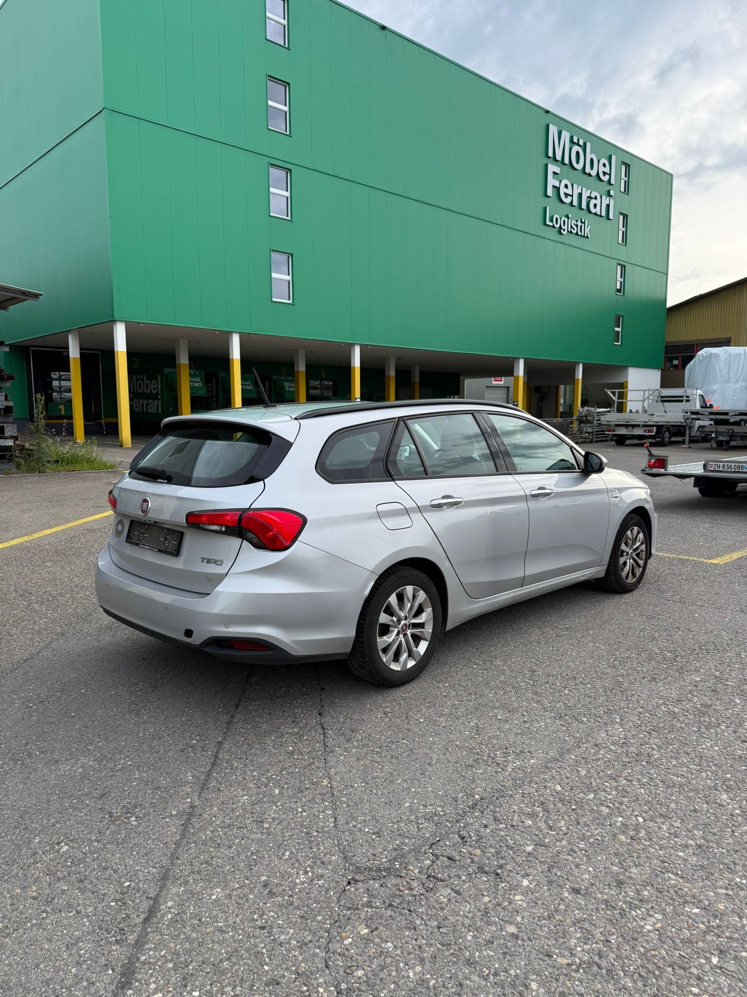 FIAT Tipo 1.6MJ Station Wagon Lounge DCT-image-4