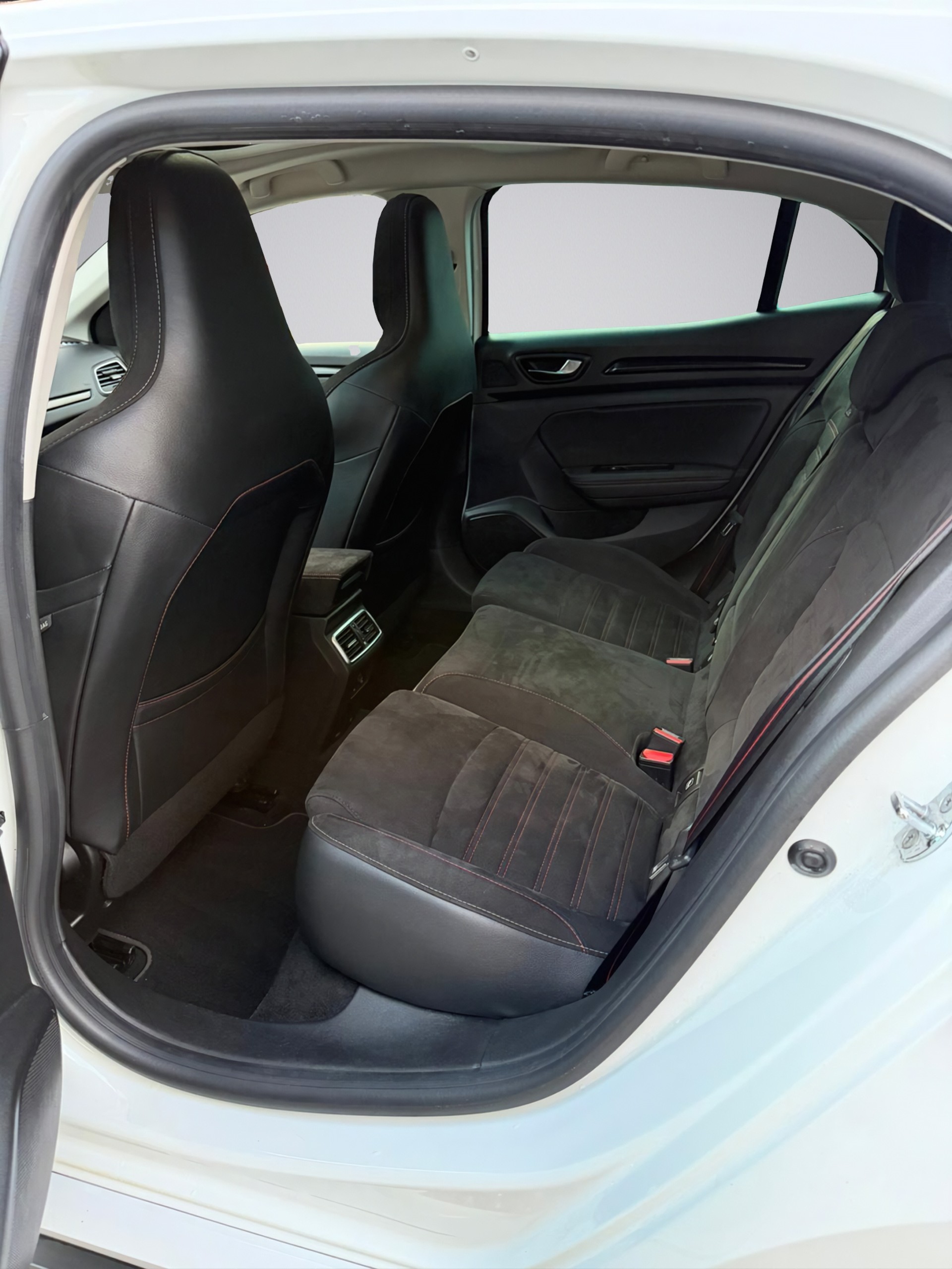 RENAULT Mégane R.S. Trophy 300 EDC * RS * 300PS * Facelift * KW * JG 2022 *-image-11