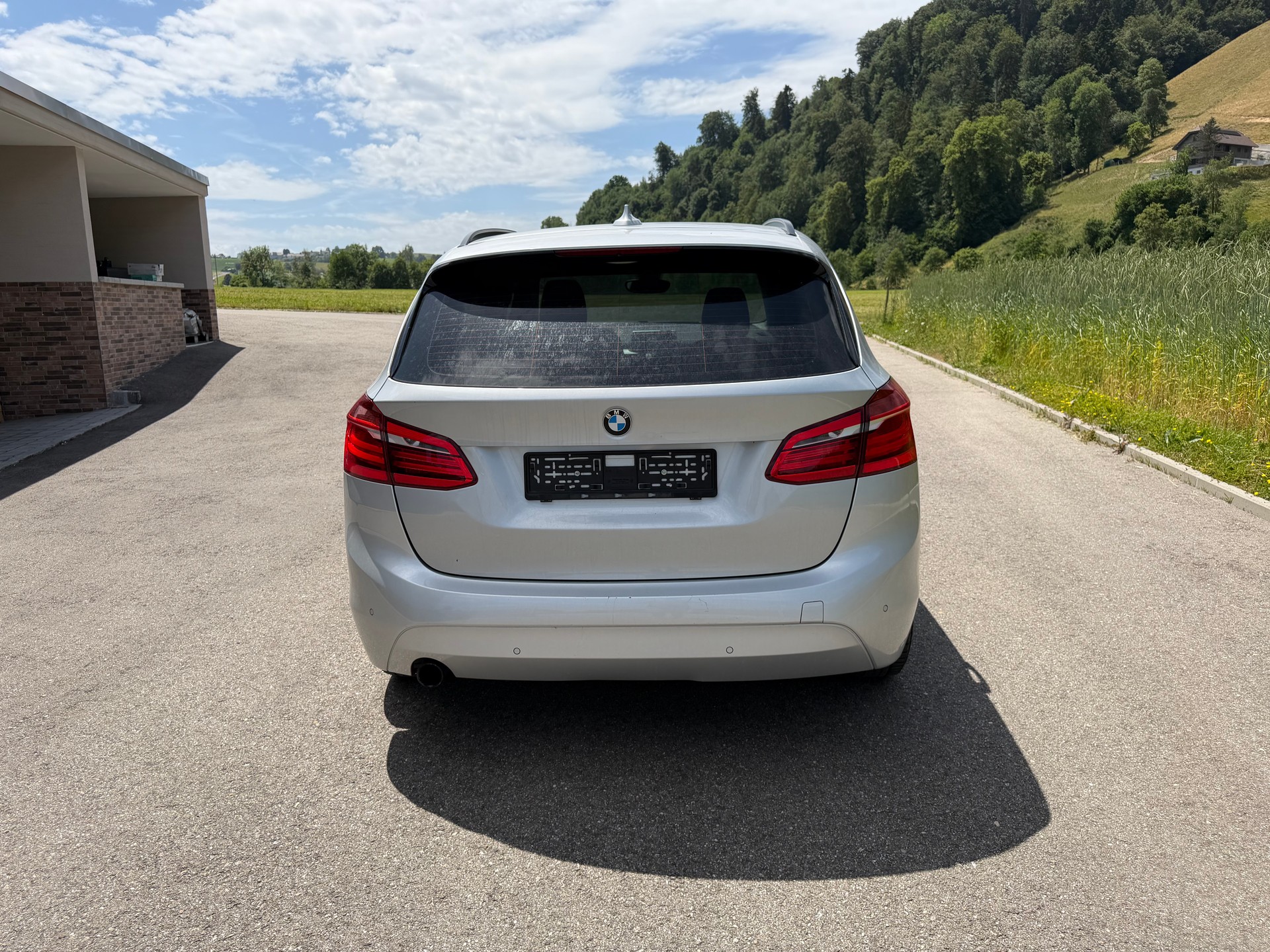BMW 218i Active Tourer Steptronic-image-3