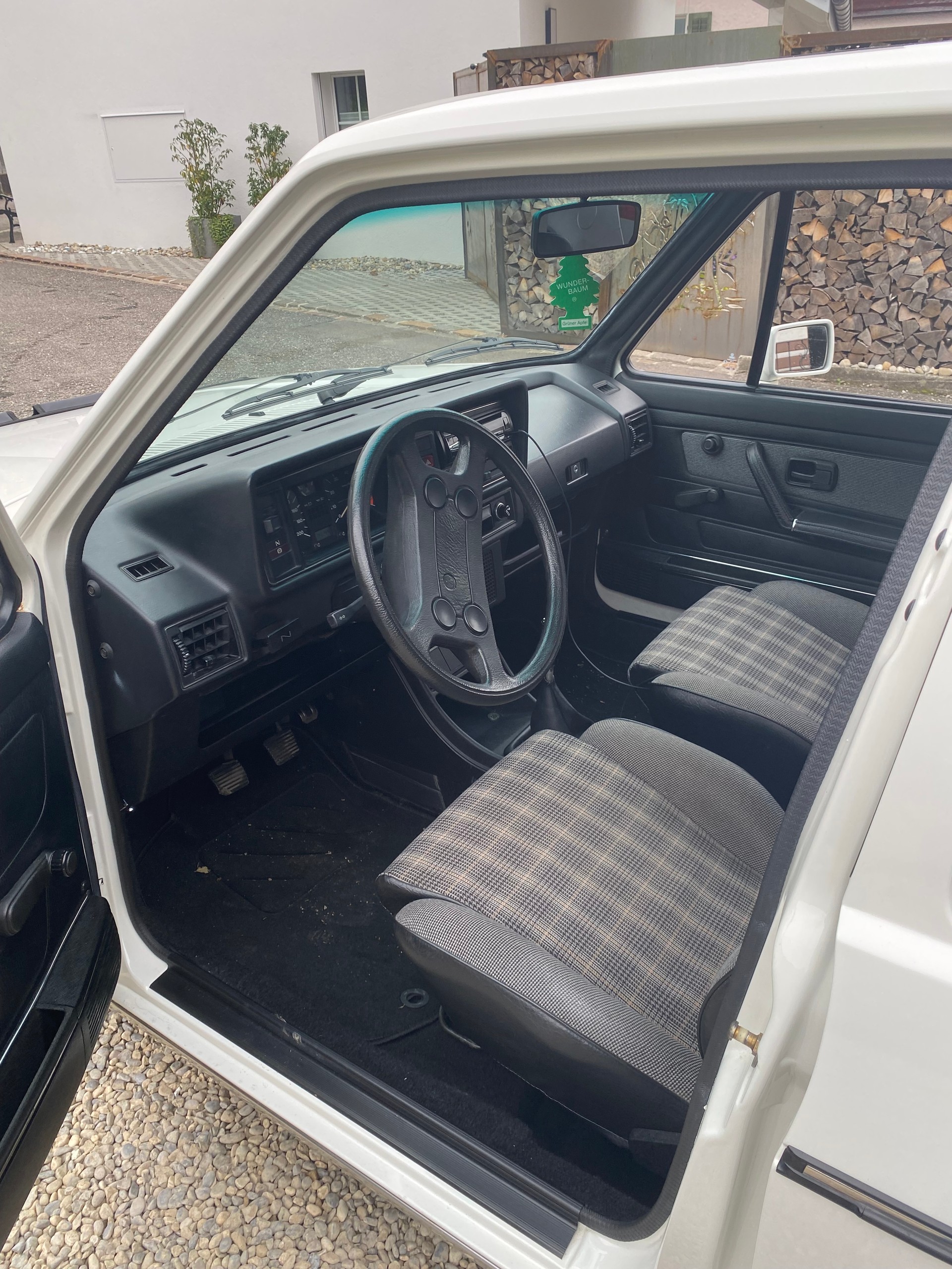 VW 1.3 C-image-4