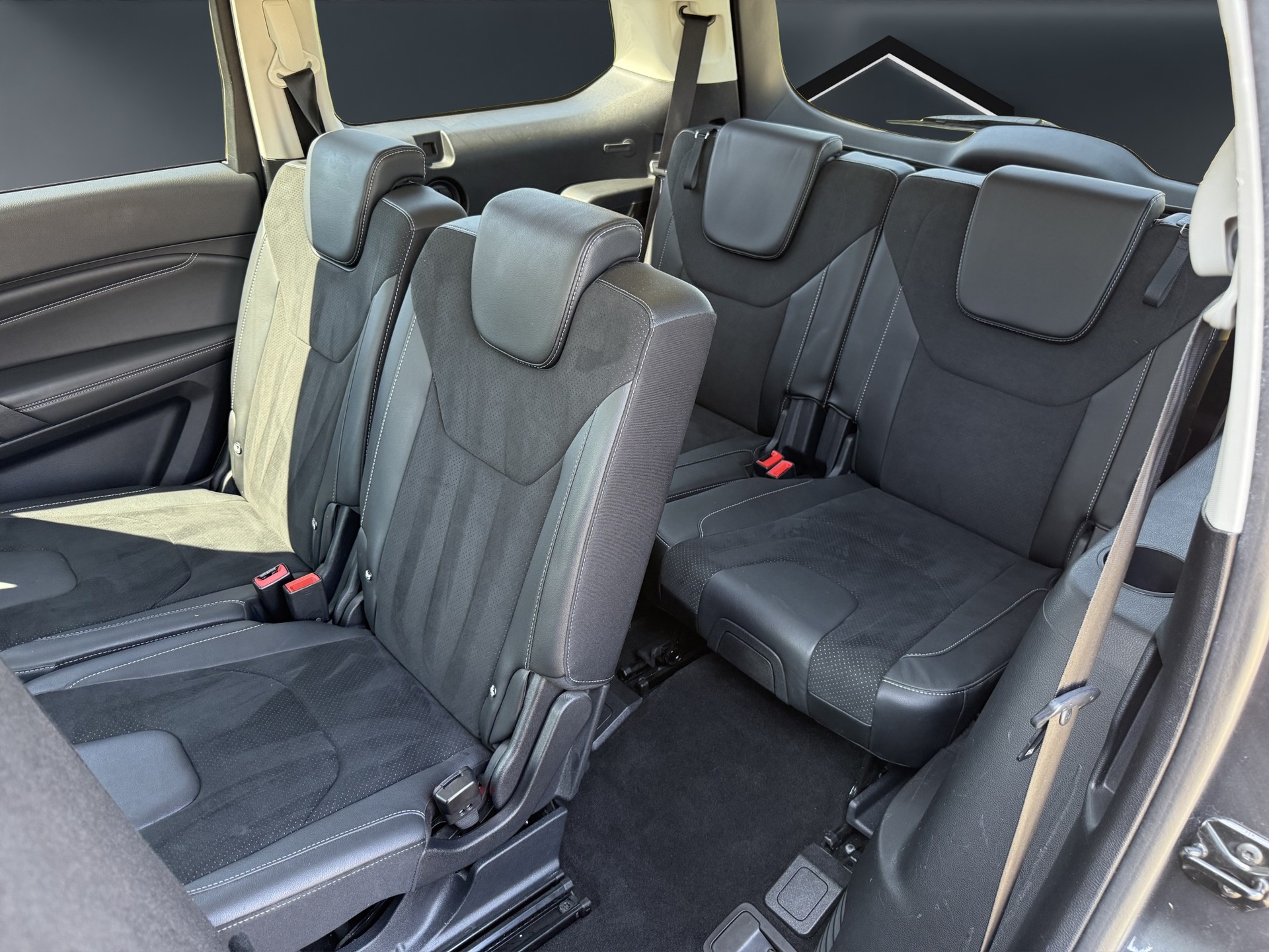FORD Galaxy 2.0 TDCi Titanium PowerShift-image-13