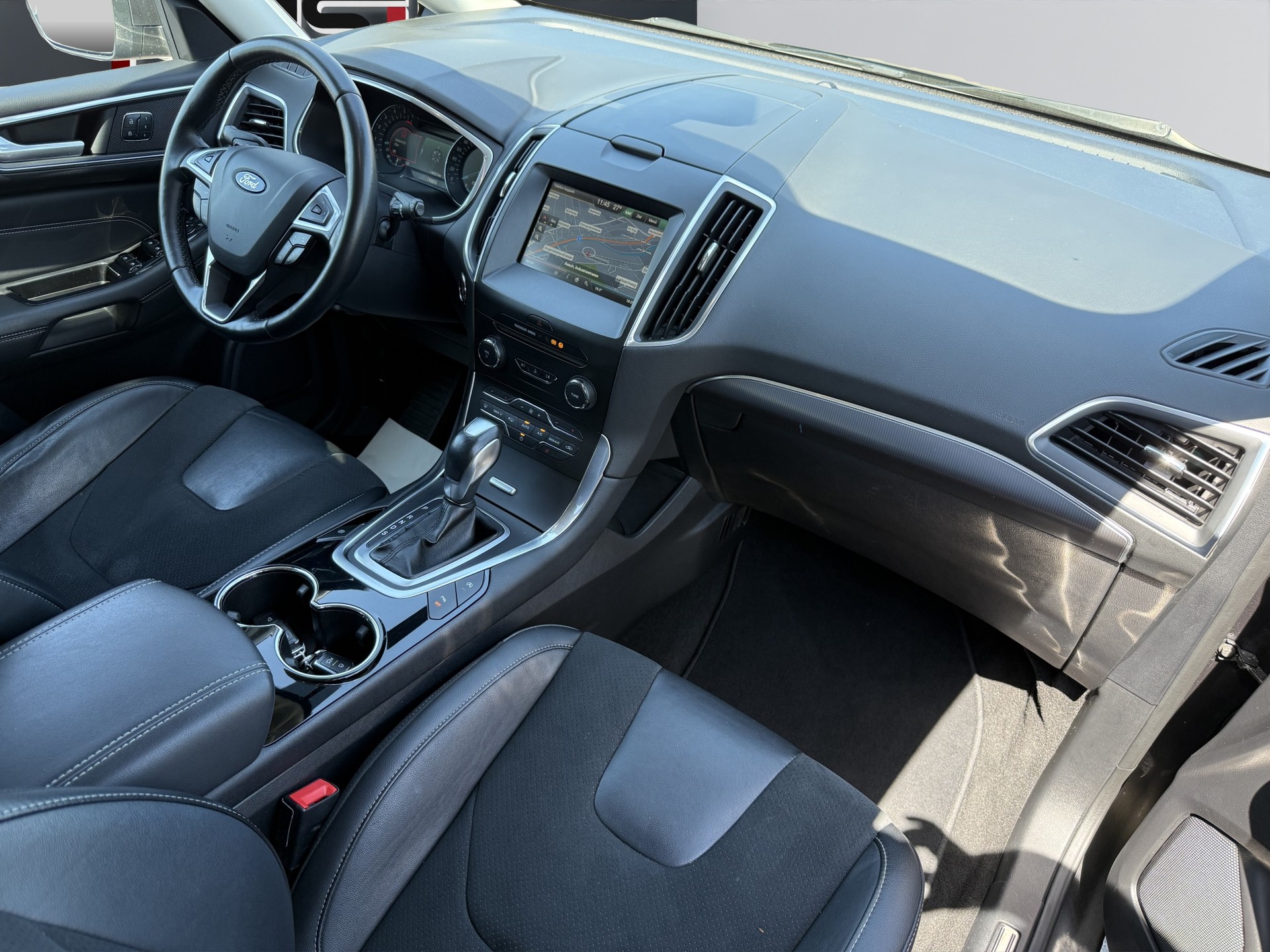FORD Galaxy 2.0 TDCi Titanium PowerShift-image-9