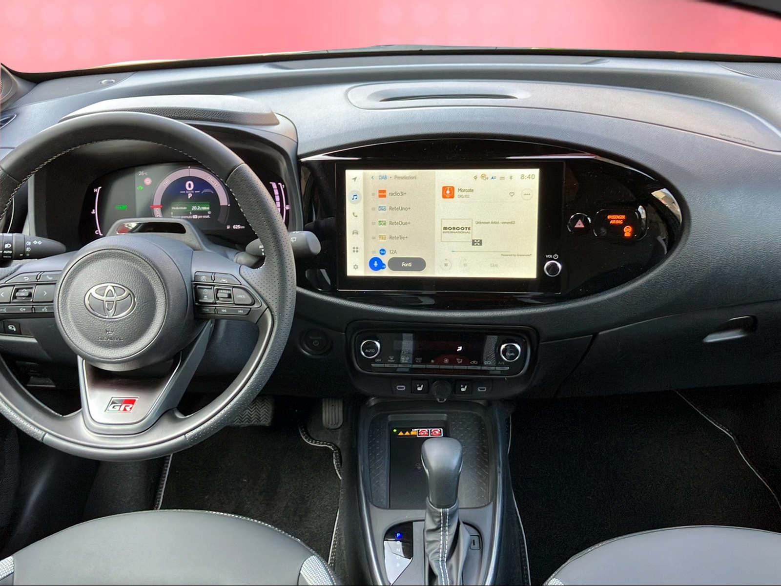 TOYOTA Aygo X 1.5 VVT-i HSD GR Sport-image-11