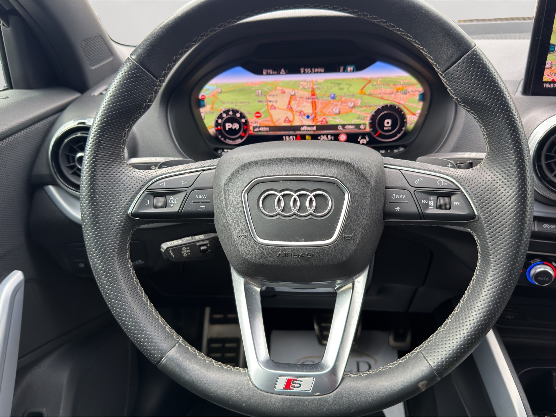 AUDI Q2 35 TFSI advanced S-Line S-tronic-image-5