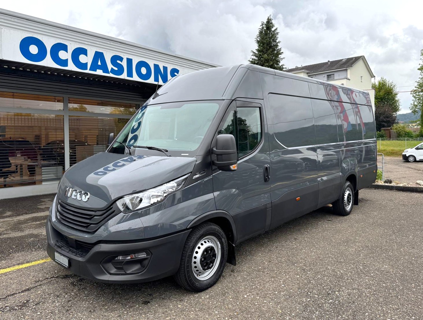 IVECO 35 S 16 A8 Lang Automatik-image-11