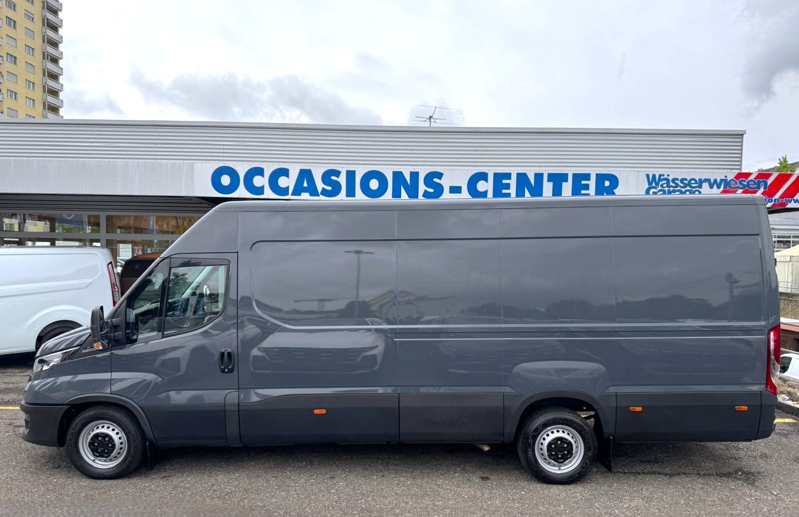 IVECO 35 S 16 A8 Lang Automatik-image-12