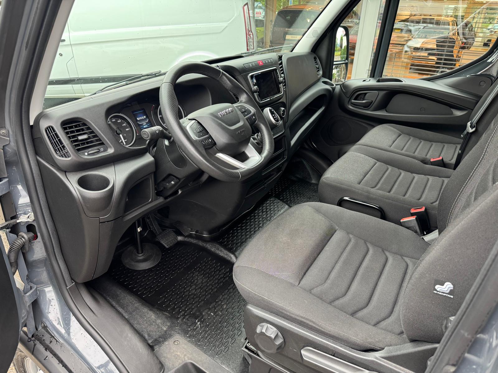 IVECO 35 S 16 A8 Lang Automatik-image-1