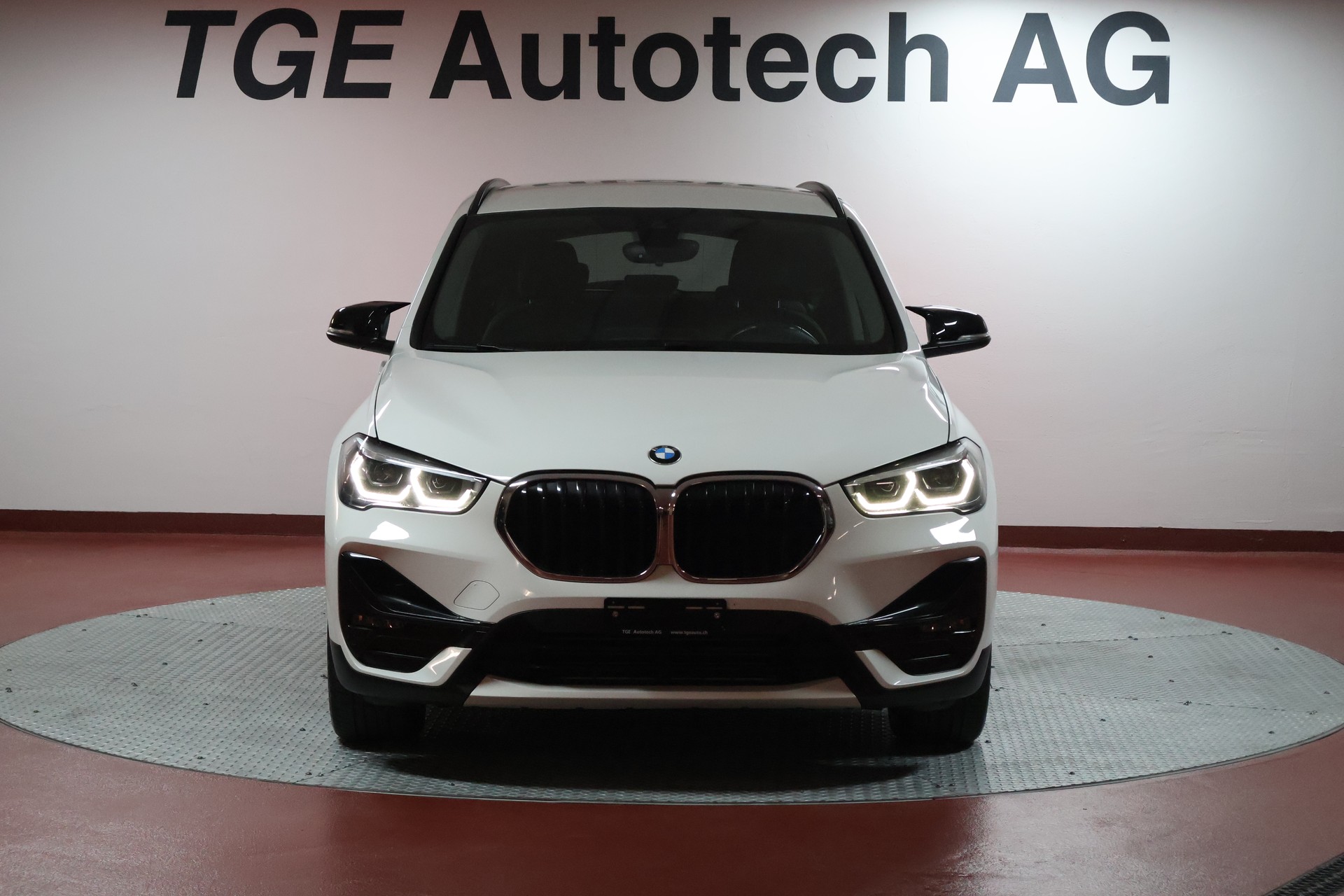 BMW X1 xDrive 20d Sport Line Steptronic-image-1