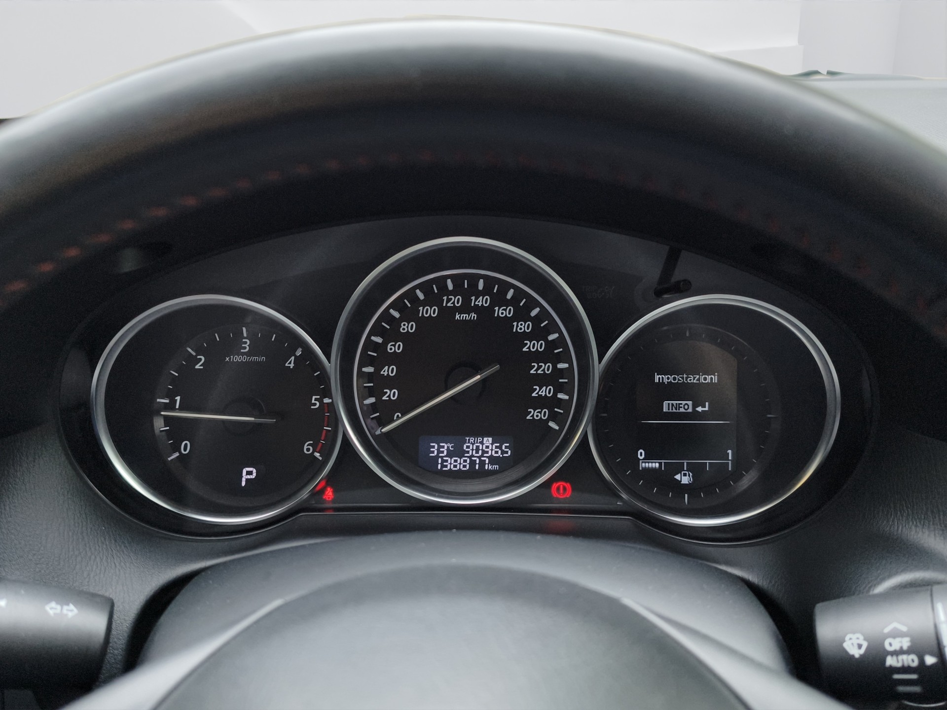 MAZDA CX-5 2.2 D HP Revolution AWD Automatic-image-12