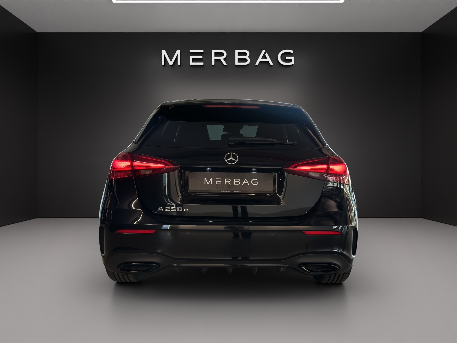 MERCEDES-BENZ A 250 e EQ Star 8G-DCT-image-4