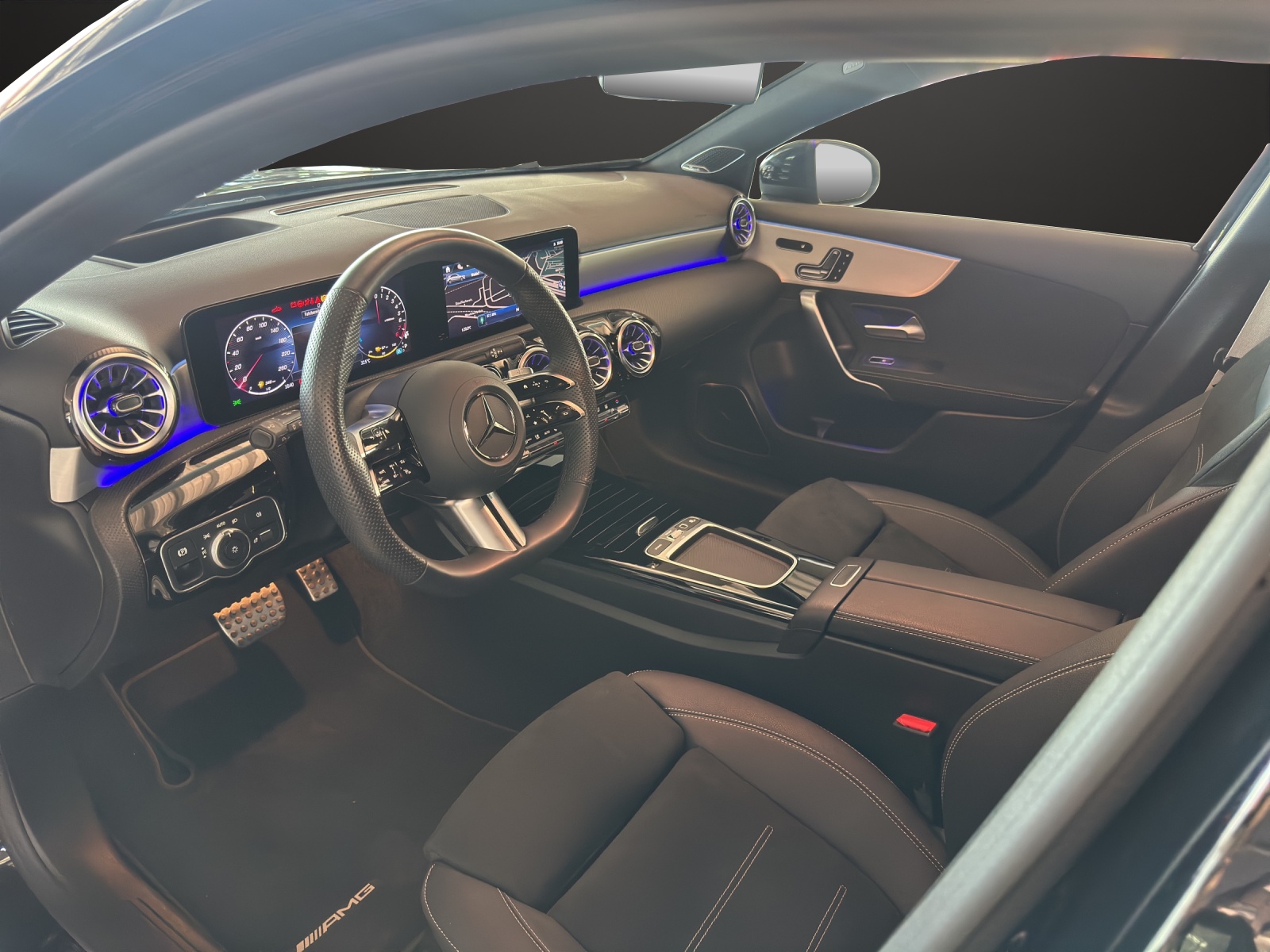 MERCEDES-BENZ A 250 e EQ Star 8G-DCT-image-8