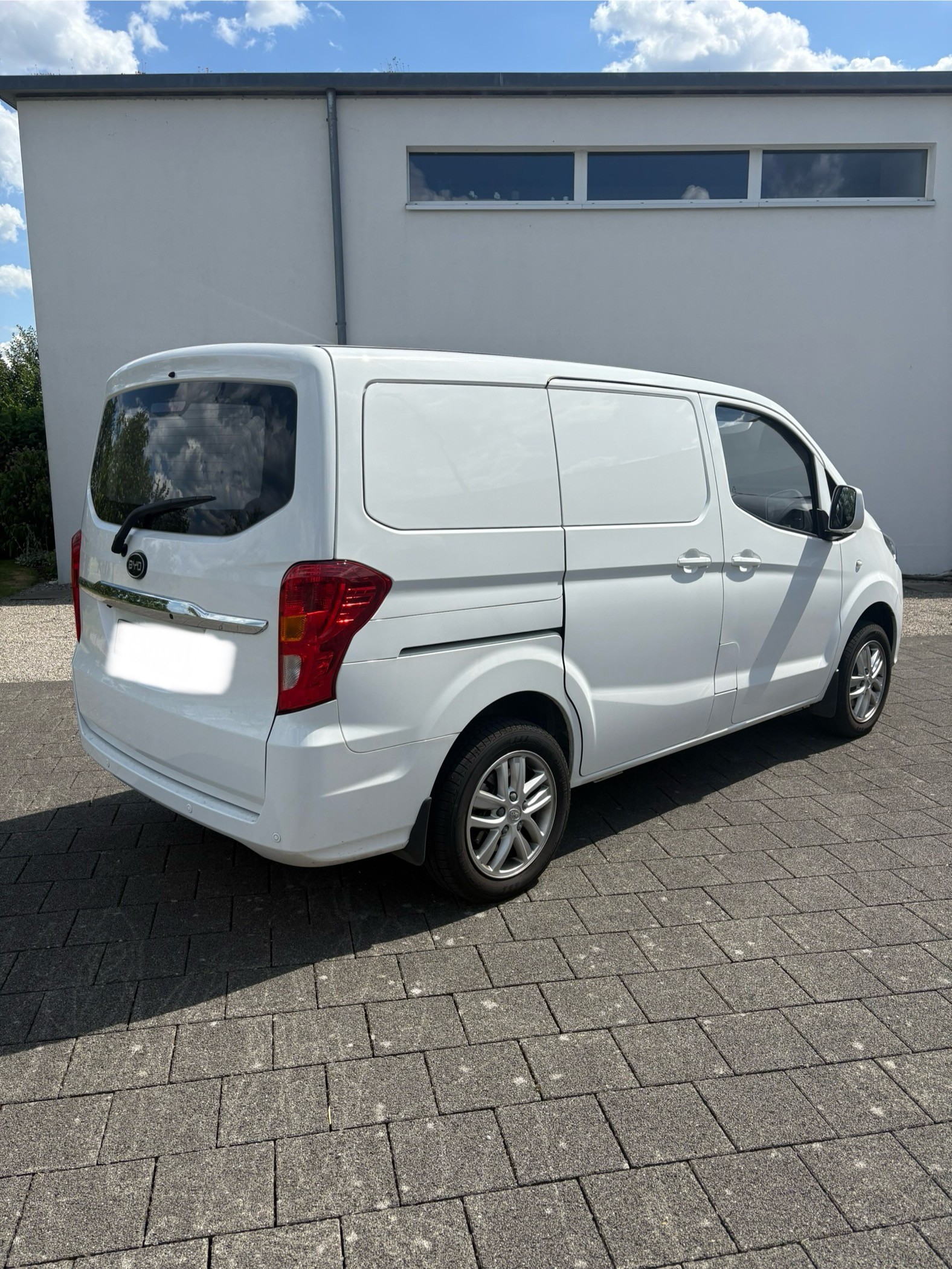 BYD ETP3-image-2