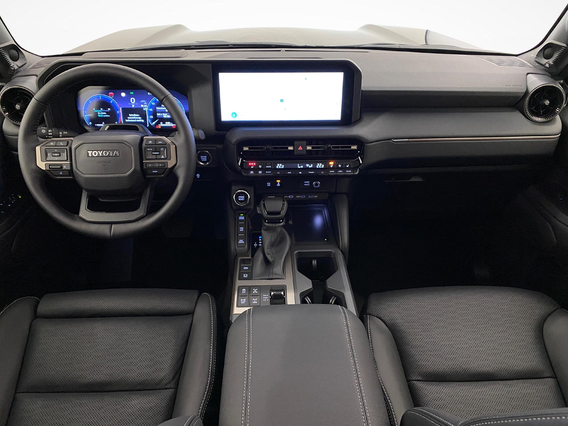 TOYOTA Land Cruiser 2.8 D Invincible-image-7