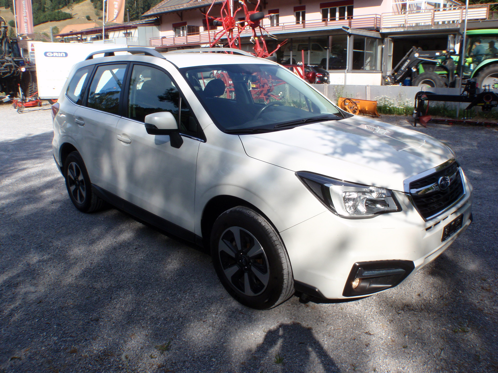 SUBARU Forester 2.0i Advantage Lineartronic-image-2