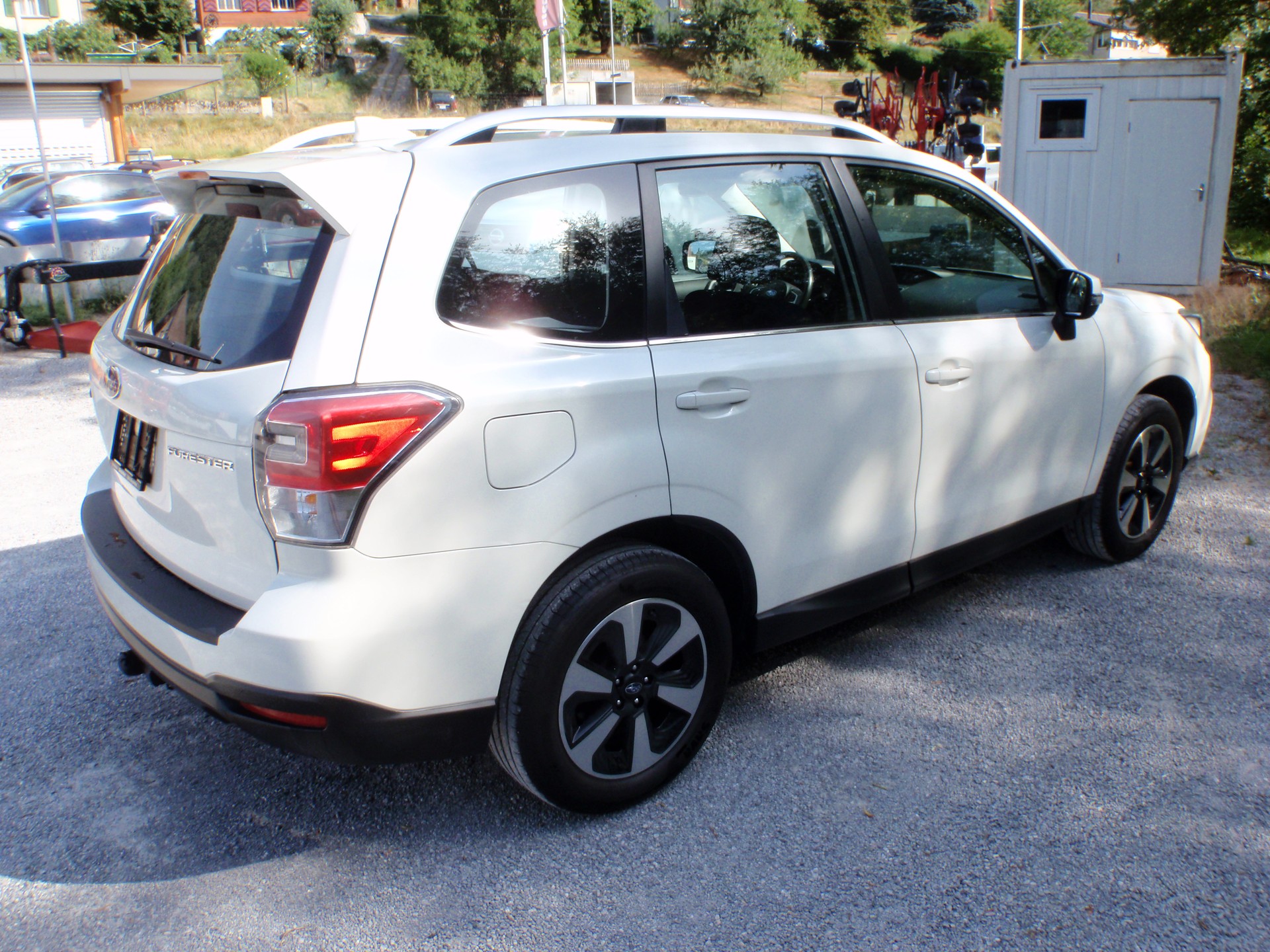 SUBARU Forester 2.0i Advantage Lineartronic-image-3
