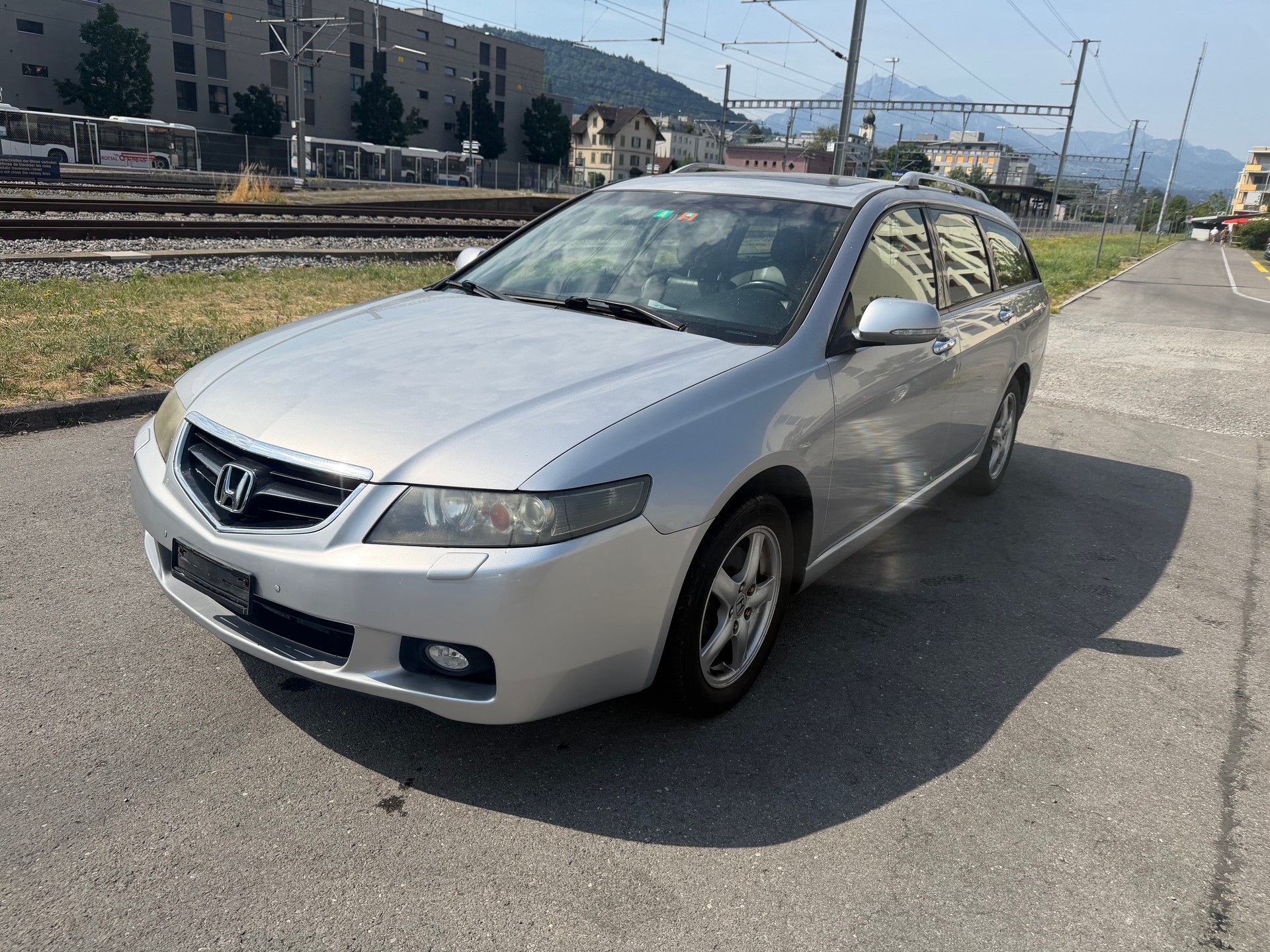HONDA Accord Tourer 2.4i Executive Automatic-image-0