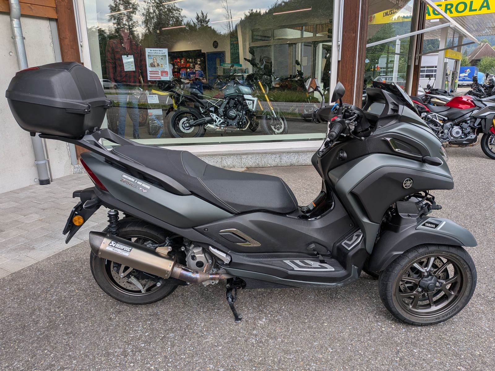 YAMAHA Tricity MW 300 ABS-image-6