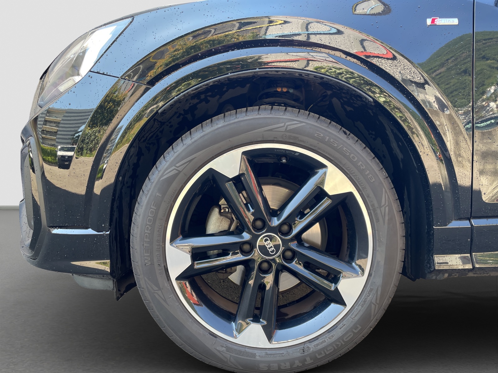 AUDI Q2 35 TFSI S line S-tronic-image-4