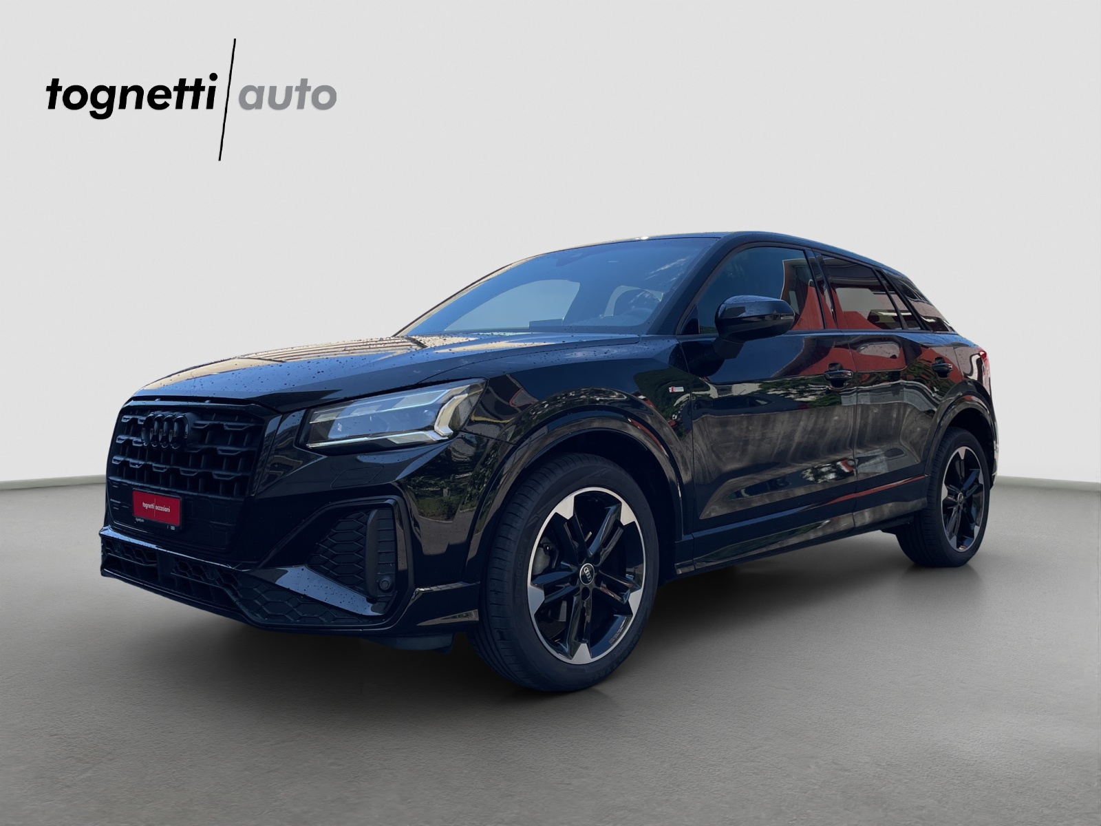 AUDI Q2 35 TFSI S line S-tronic-image-0