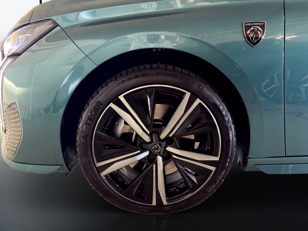 PEUGEOT 308 SW 1.6 PHEV 225 GT-image-15