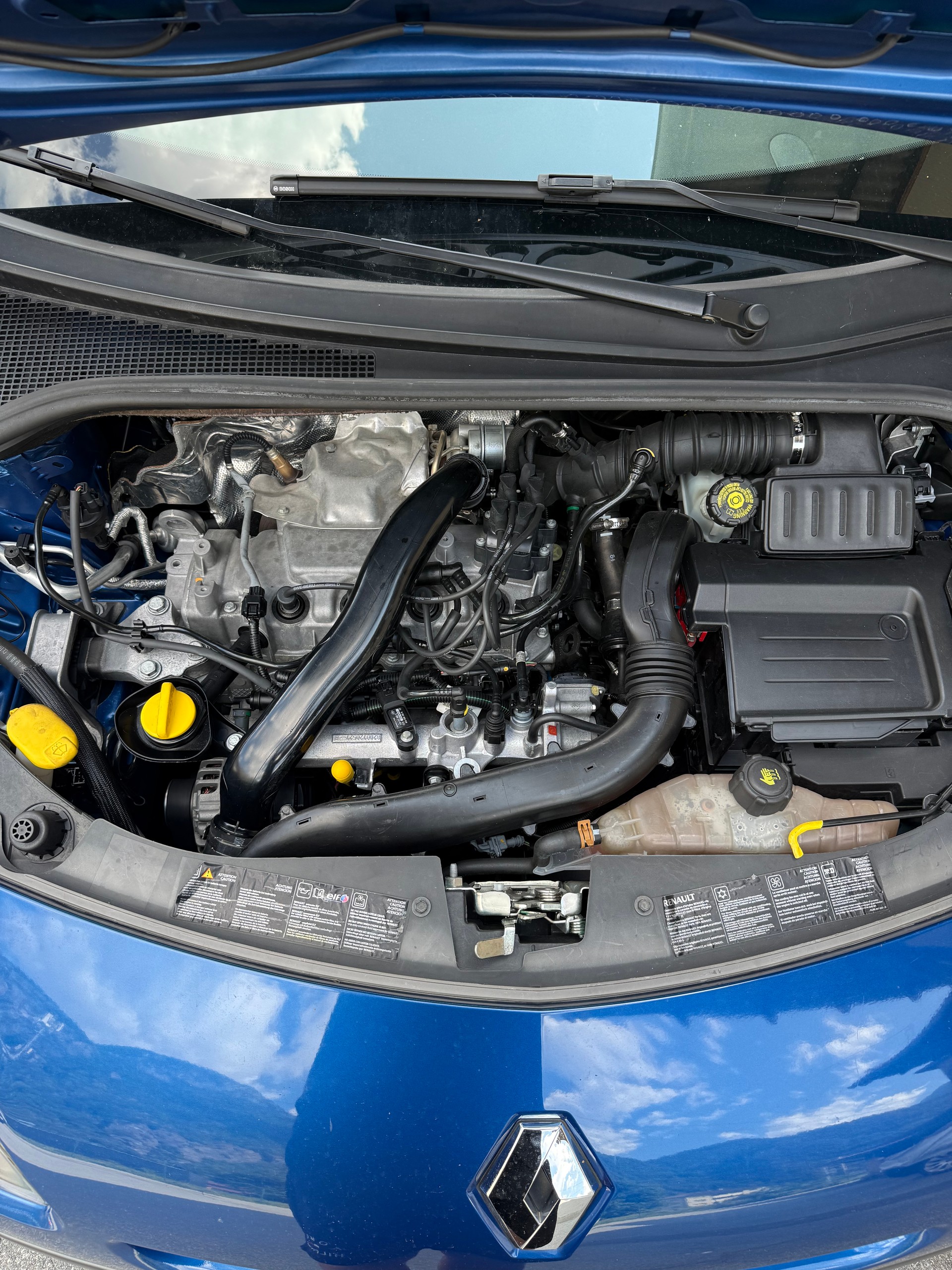 RENAULT Clio Grandtour 1.2 16V Turbo Dynamique-image-11