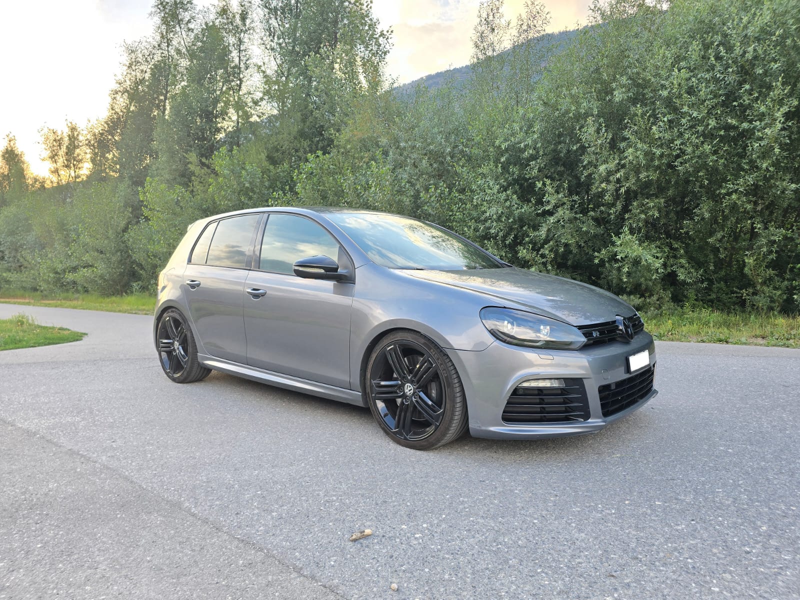 VW 2.0 TSI R Team DSG 4motion-image-0