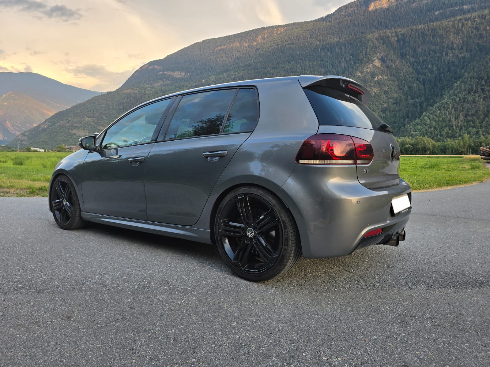 VW 2.0 TSI R Team DSG 4motion-image-2