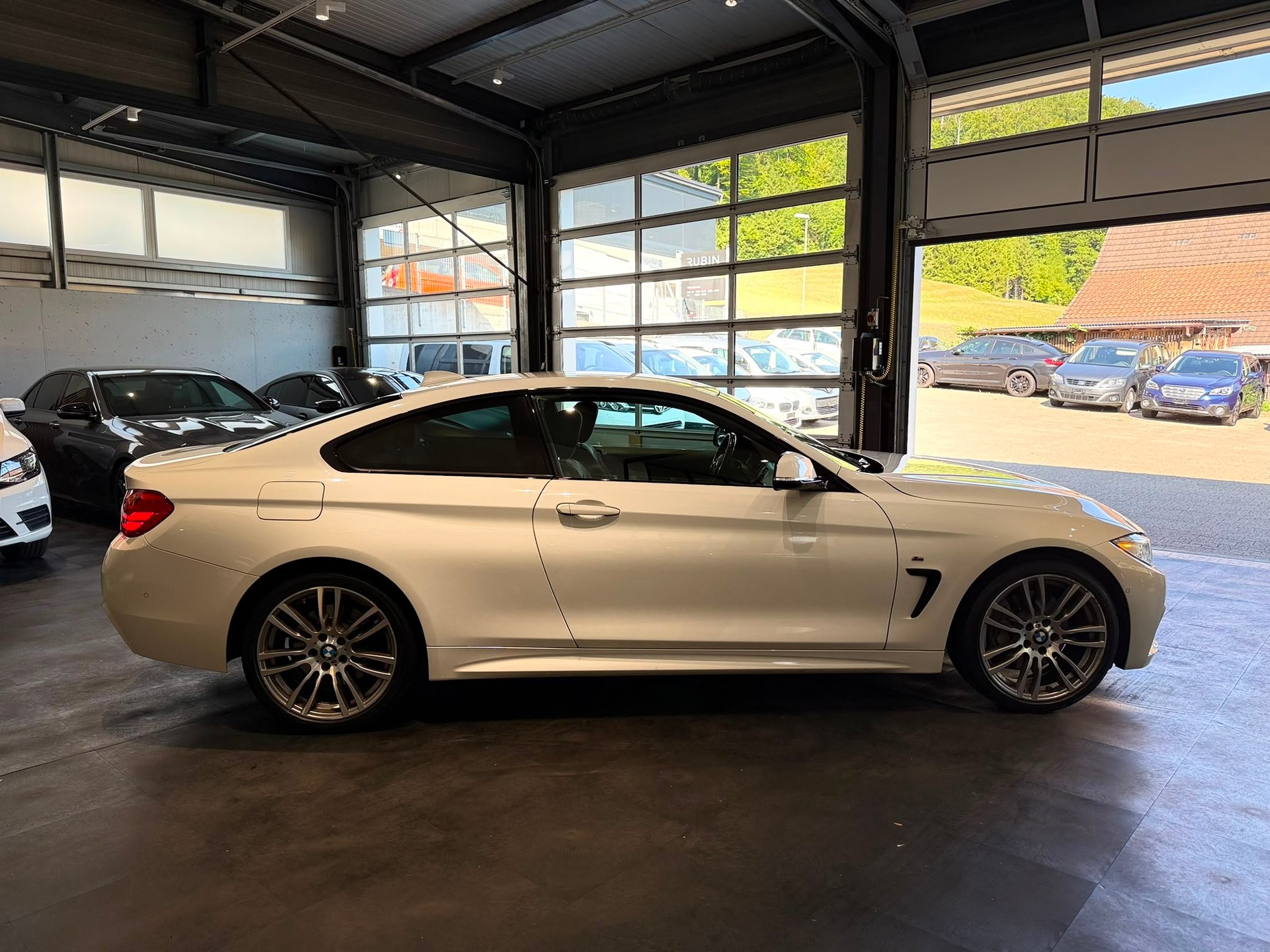 BMW 440i Coupé xDrive M Sport Steptronic-image-5