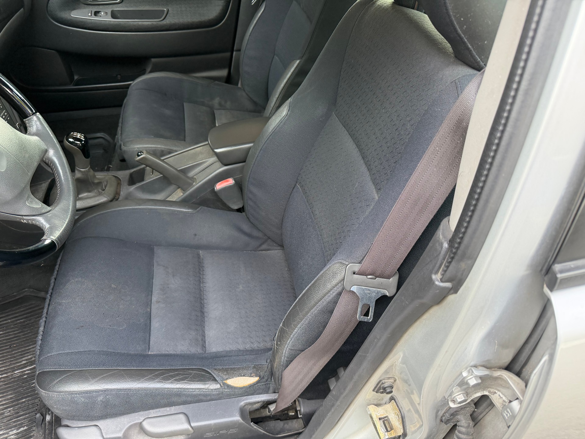 VOLVO S40 2.0T-image-6