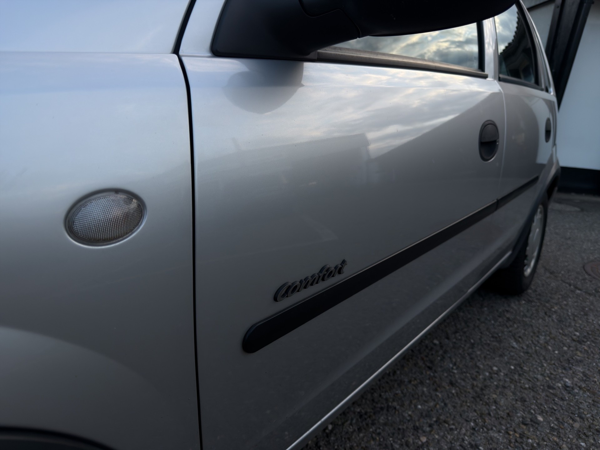 OPEL Corsa 1.2 16V Comfort-image-15