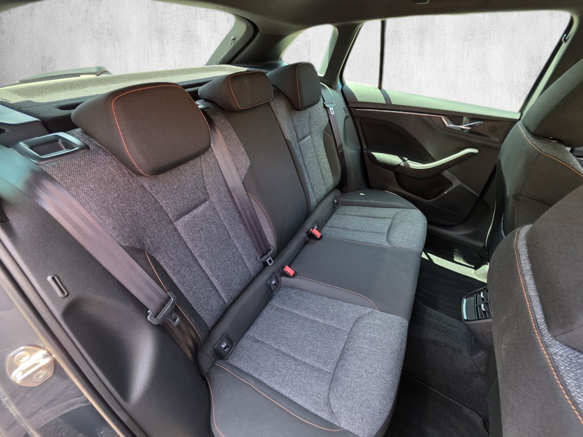 SKODA Scala 1.0 TSI Ambition DSG-image-11