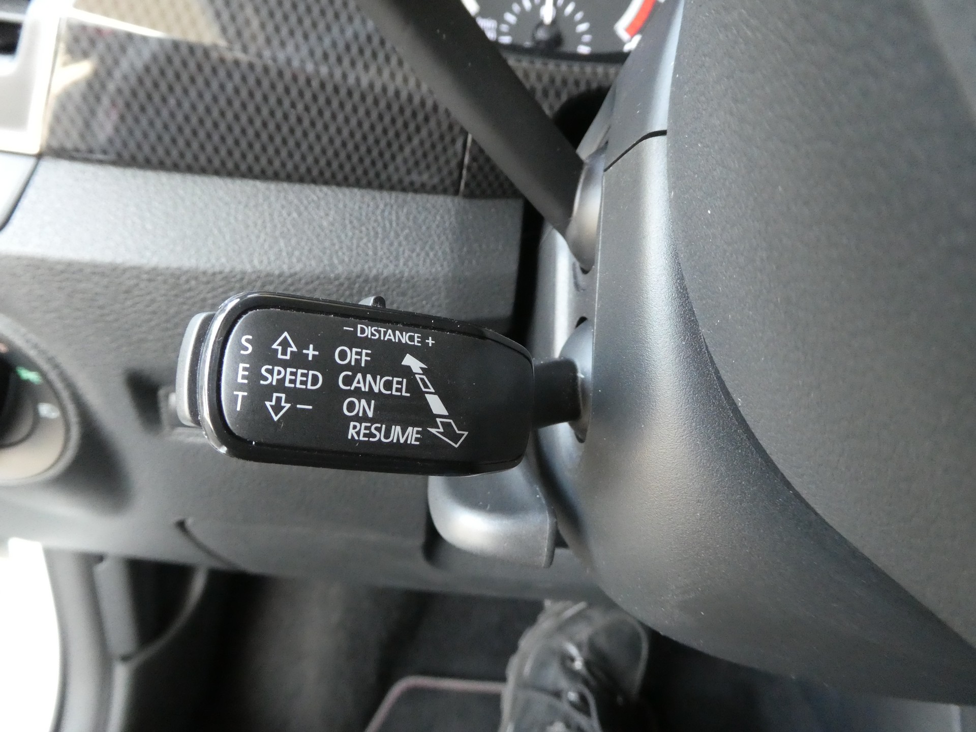 SKODA Fabia 1.0 TSI Monte Carlo DSG-image-15