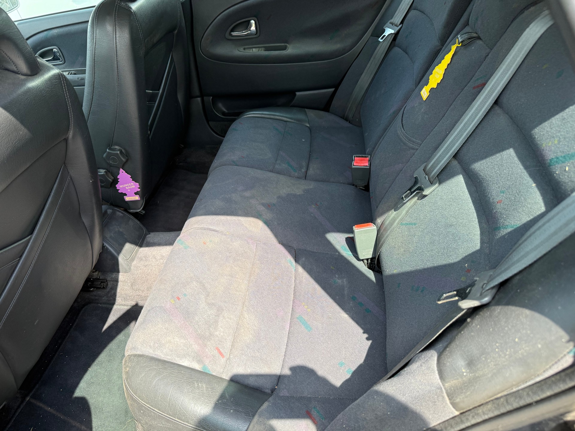 VOLVO V40 2.0-image-8