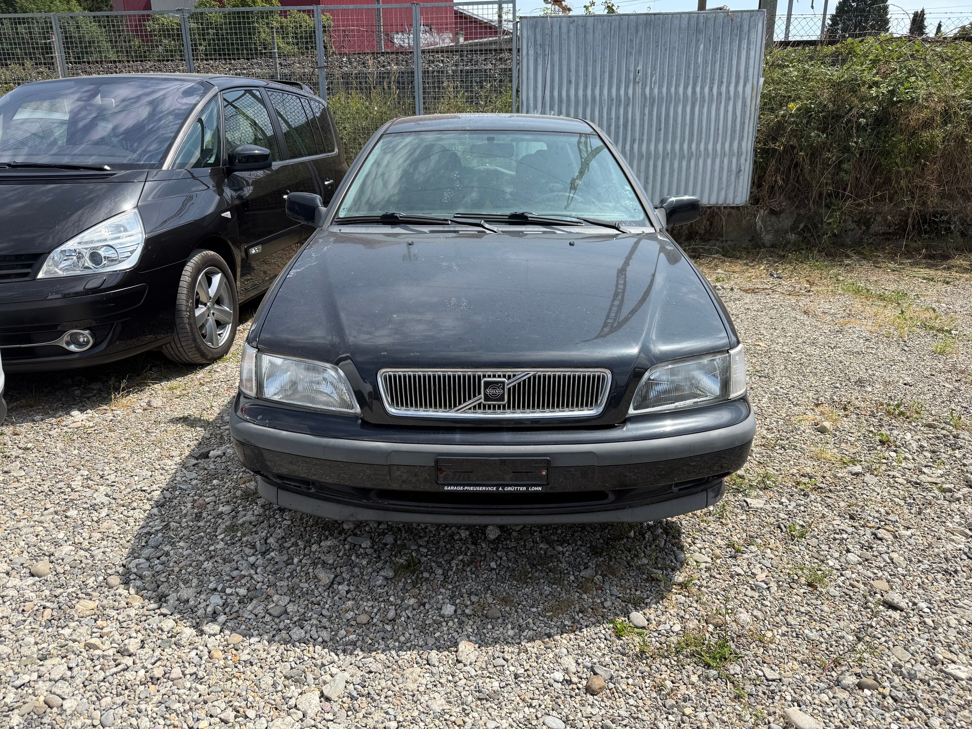 VOLVO V40 2.0-image-0
