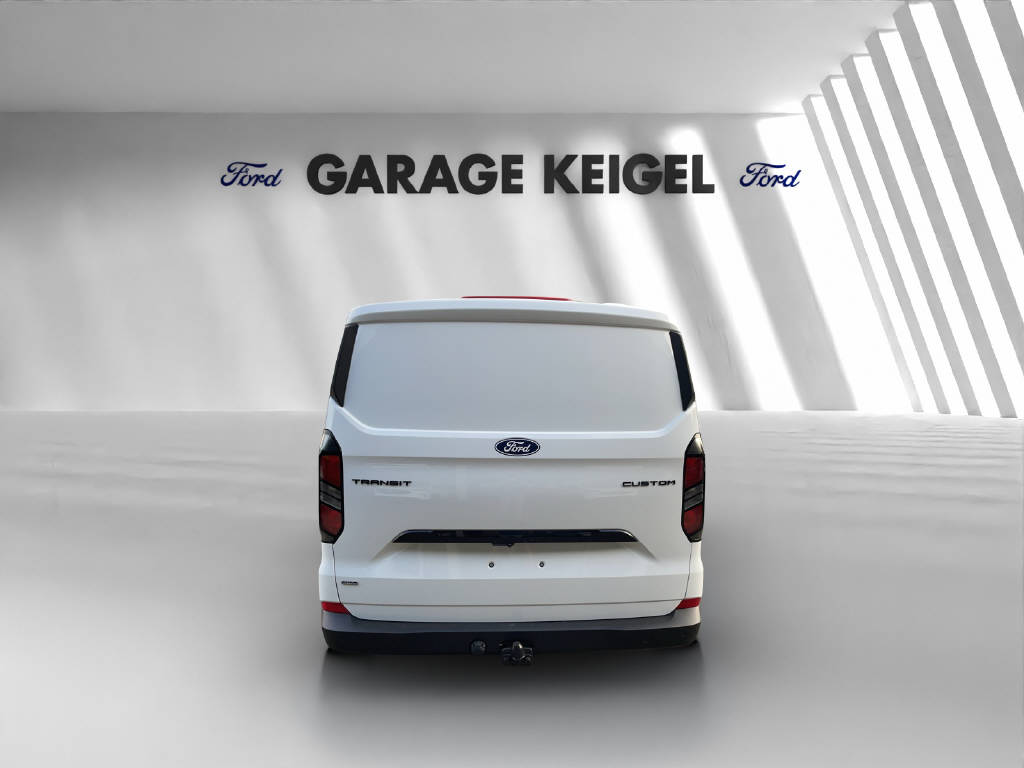 FORD Transit Custom Van 320 L2 2.5 Duratec 233 Trend PHEV-image-5