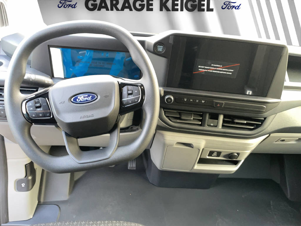 FORD Transit Custom Van 320 L2 2.5 Duratec 233 Trend PHEV-image-4