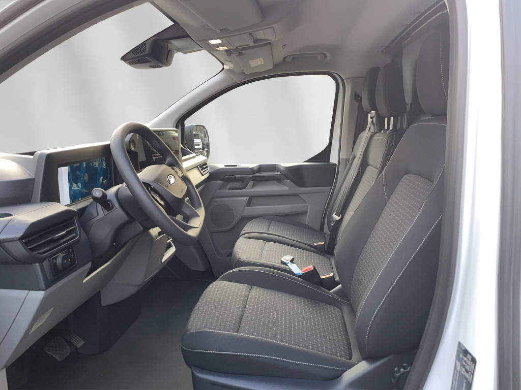 FORD Transit Custom Van 320 L2 2.5 Duratec 233 Trend PHEV-image-3