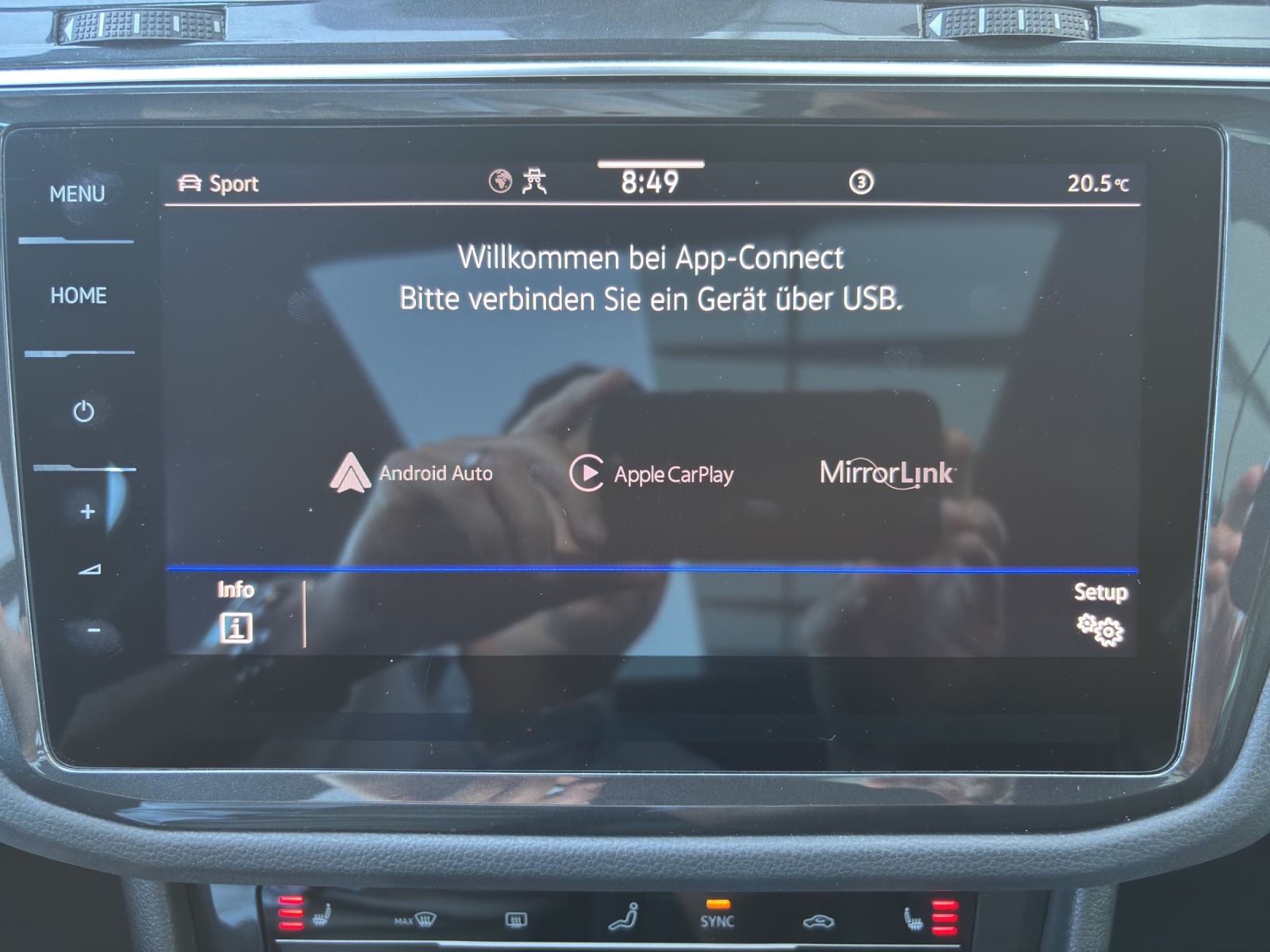 VW Tiguan 2.0TSI R 4Motion DSG mit AHK, Panorama-Ausstell-/Schiebedach & Winterräder-image-23