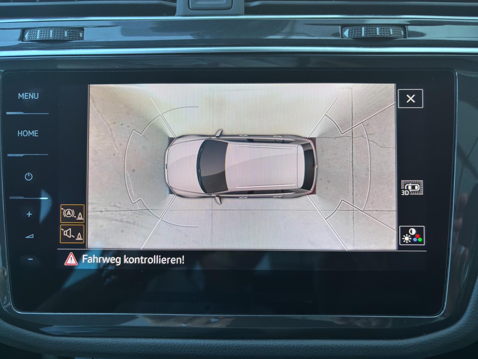 VW Tiguan 2.0TSI R 4Motion DSG mit AHK, Panorama-Ausstell-/Schiebedach & Winterräder-image-22