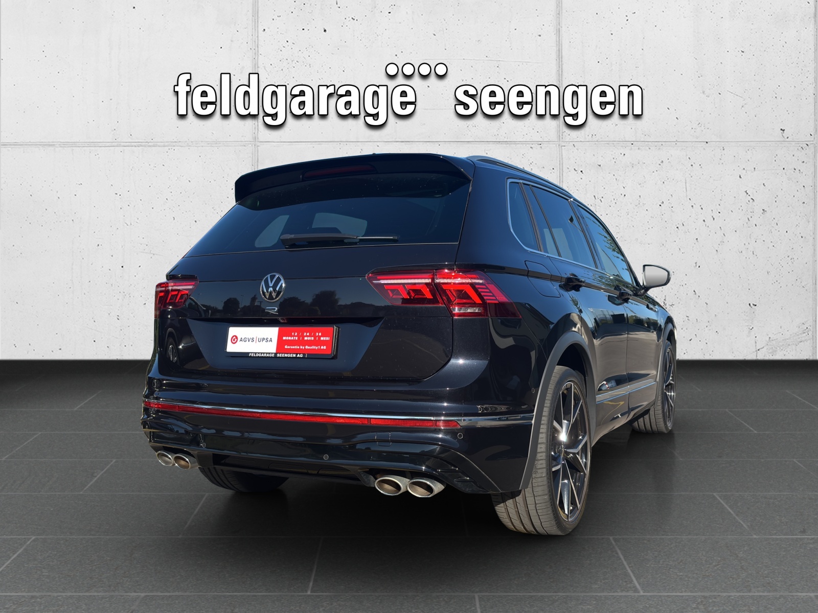 VW Tiguan 2.0TSI R 4Motion DSG mit AHK, Panorama-Ausstell-/Schiebedach & Winterräder-image-4
