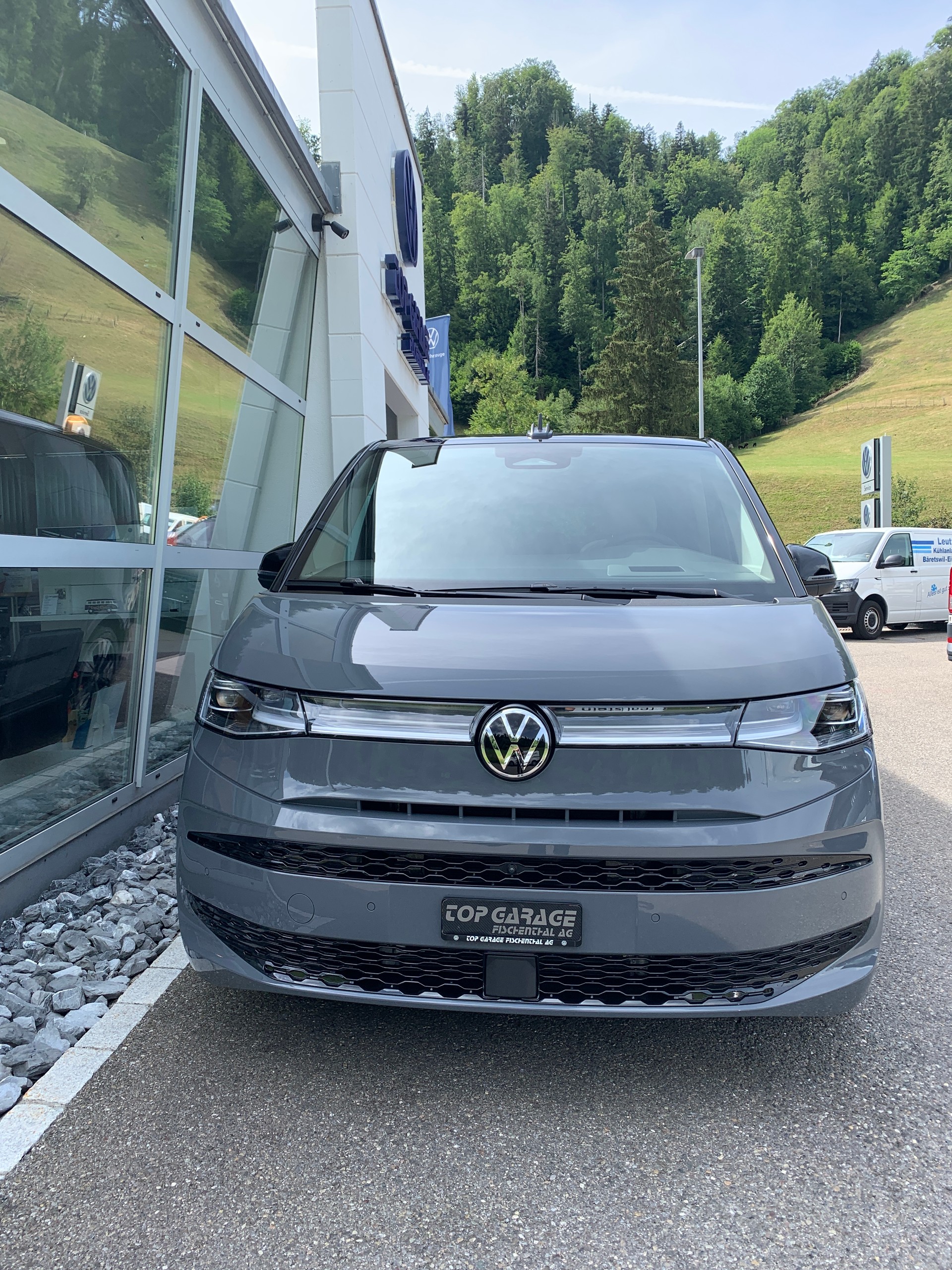 VW Multivan 1.5 eHybrid Life Edition 4Motion DSG-image-1