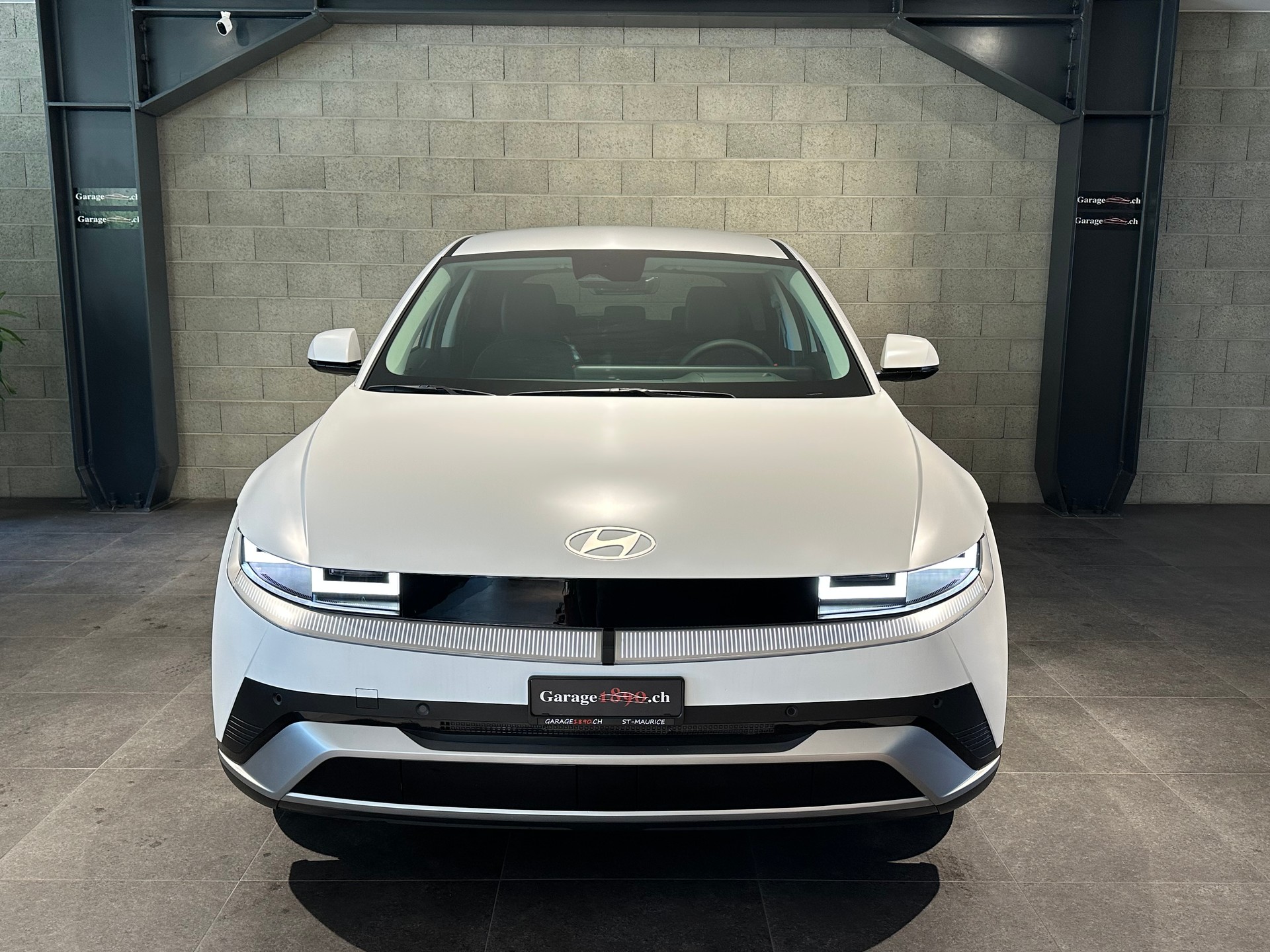 HYUNDAI Ioniq 5 Amplia 84kWh 4WD-image-2