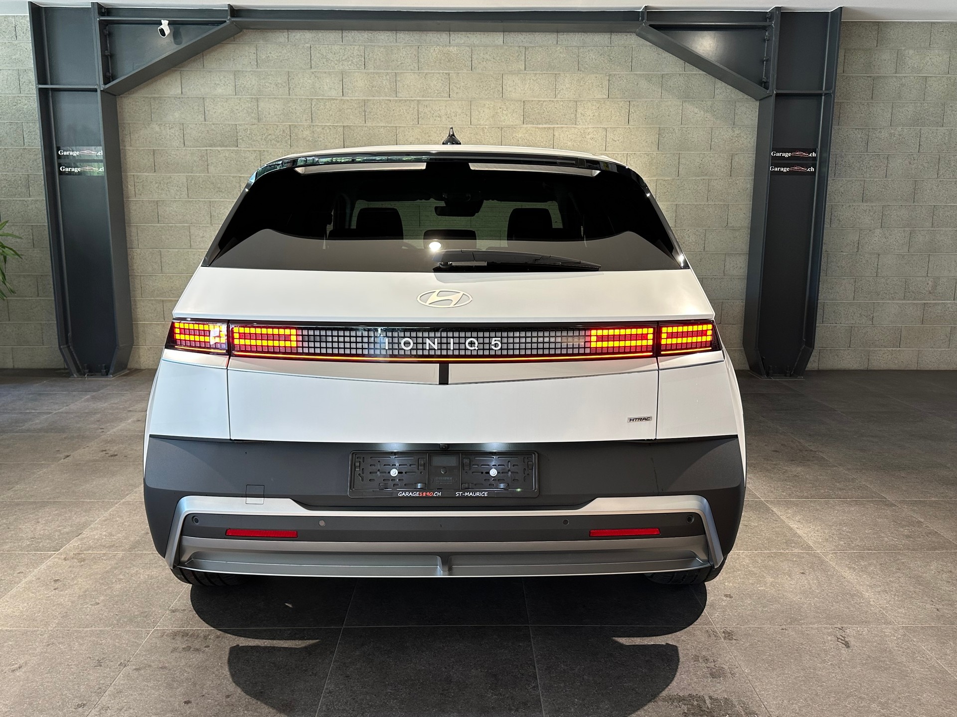 HYUNDAI Ioniq 5 Amplia 84kWh 4WD-image-5