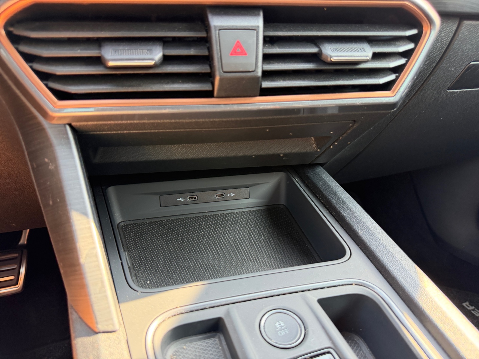 CUPRA Formentor 2.0TSI VZ 4Drive DSG Anhängerkupplung-image-23
