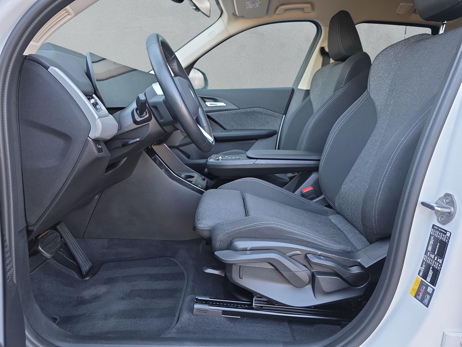 BMW X1 xDrive 30e U11 AHK (CH)-image-12