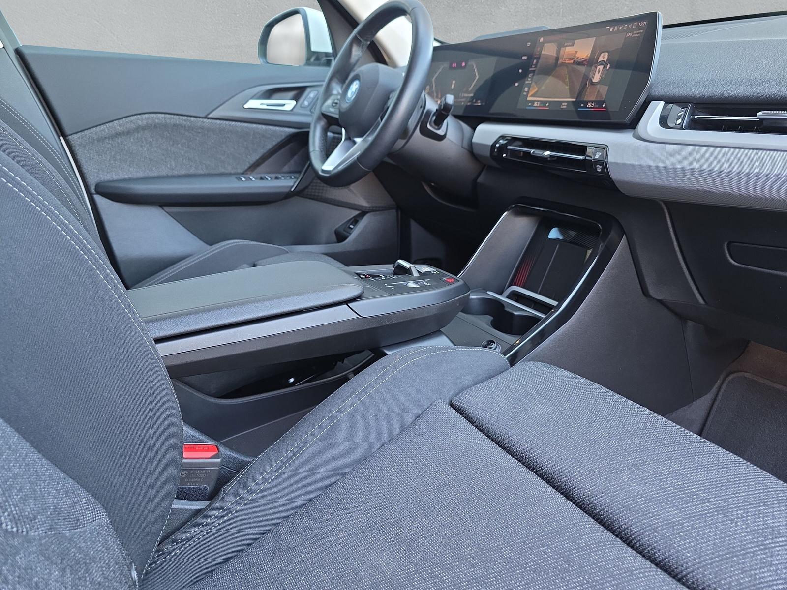 BMW X1 xDrive 30e U11 AHK (CH)-image-15