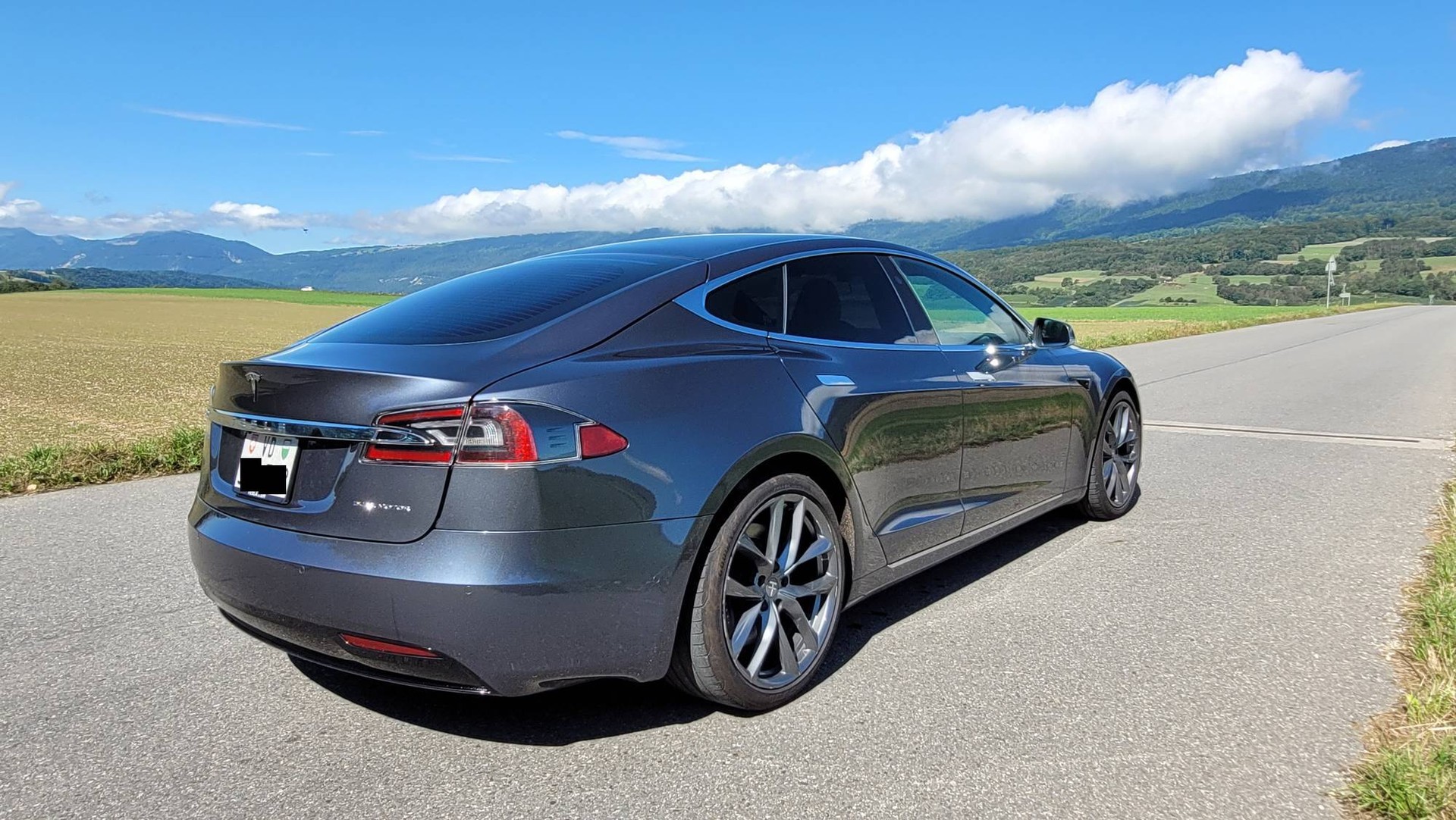 TESLA Long Range-image-2