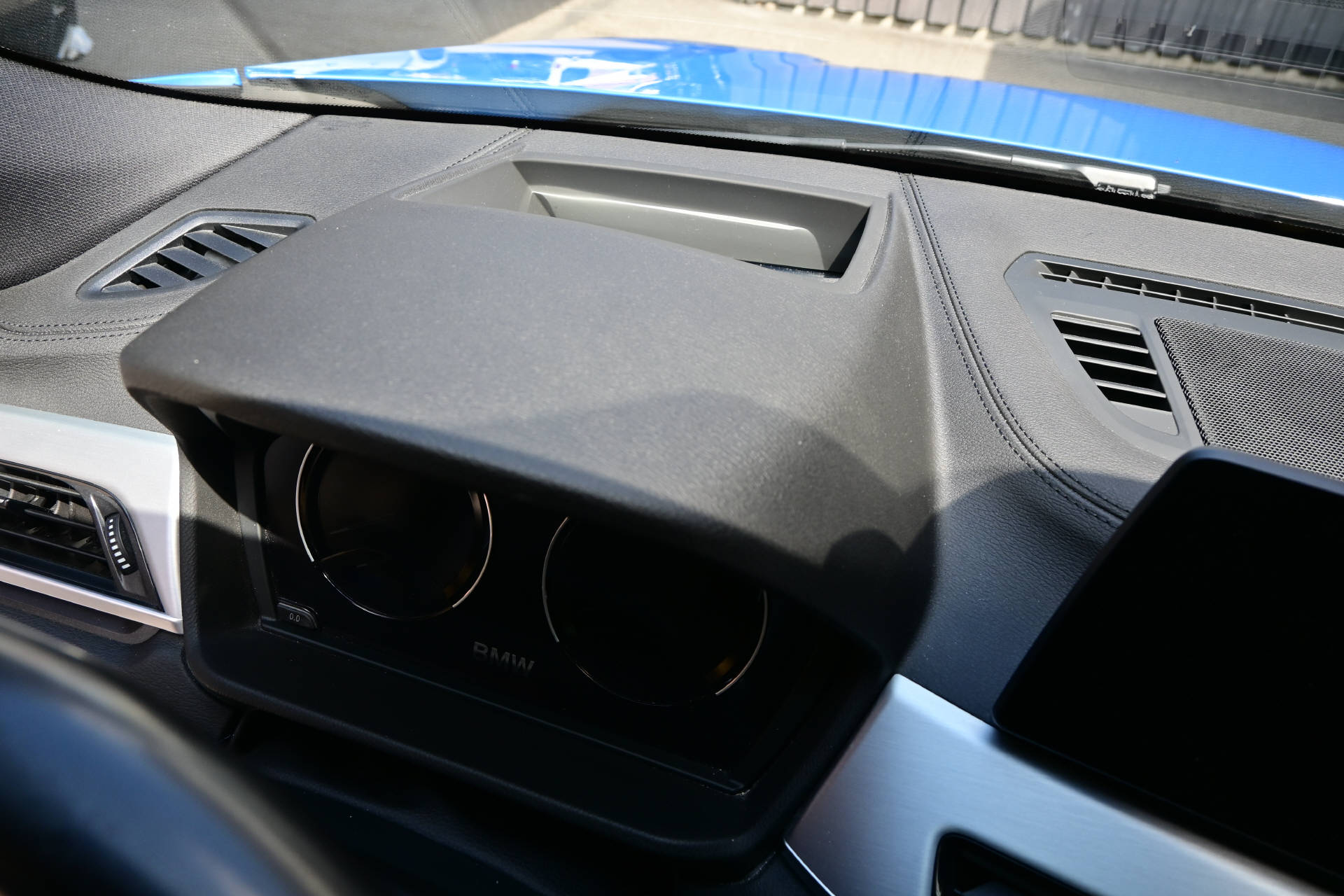 BMW X2 25d xDrive *M-Sport*Pano*Misano Blau*-image-17