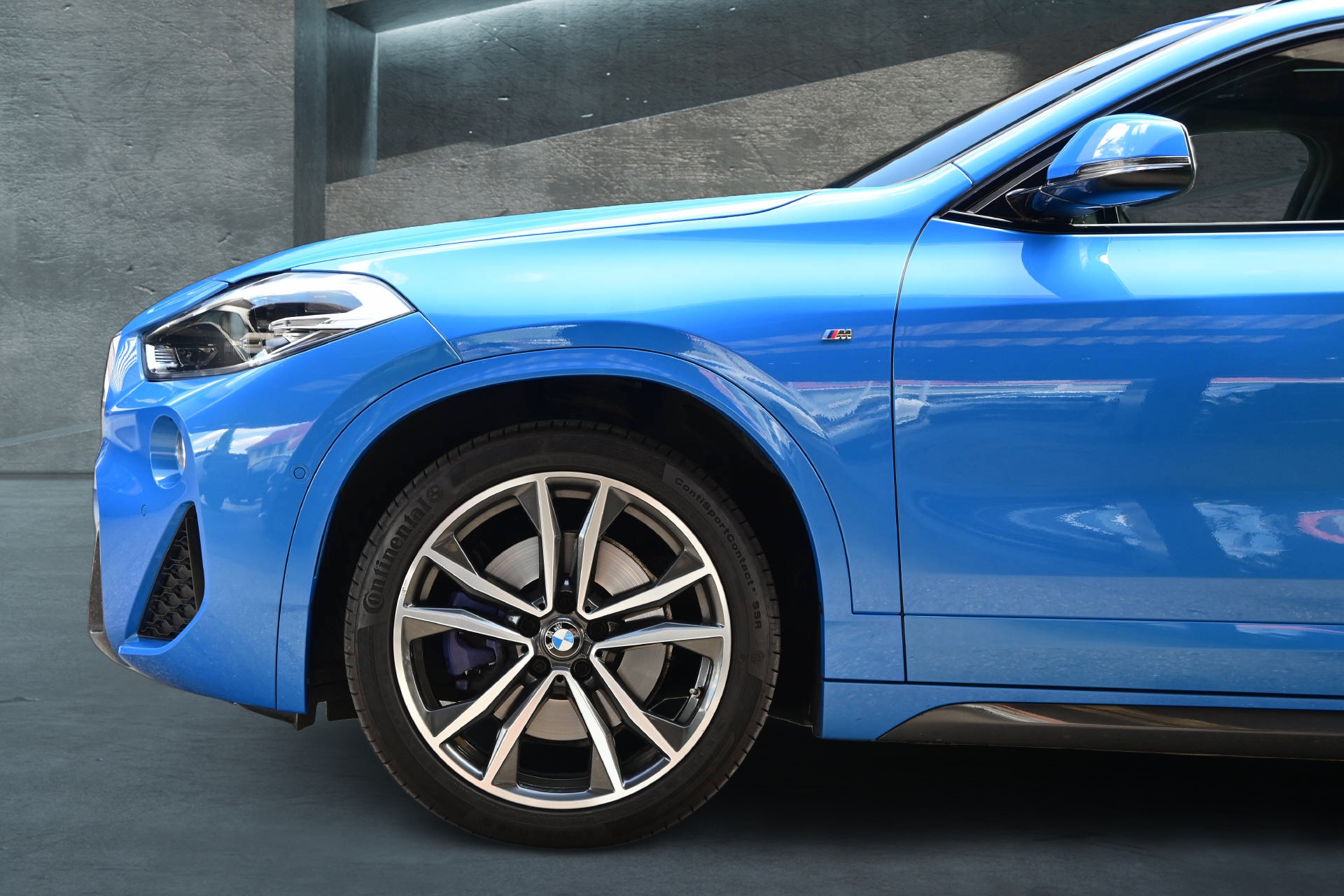 BMW X2 25d xDrive *M-Sport*Pano*Misano Blau*-image-3