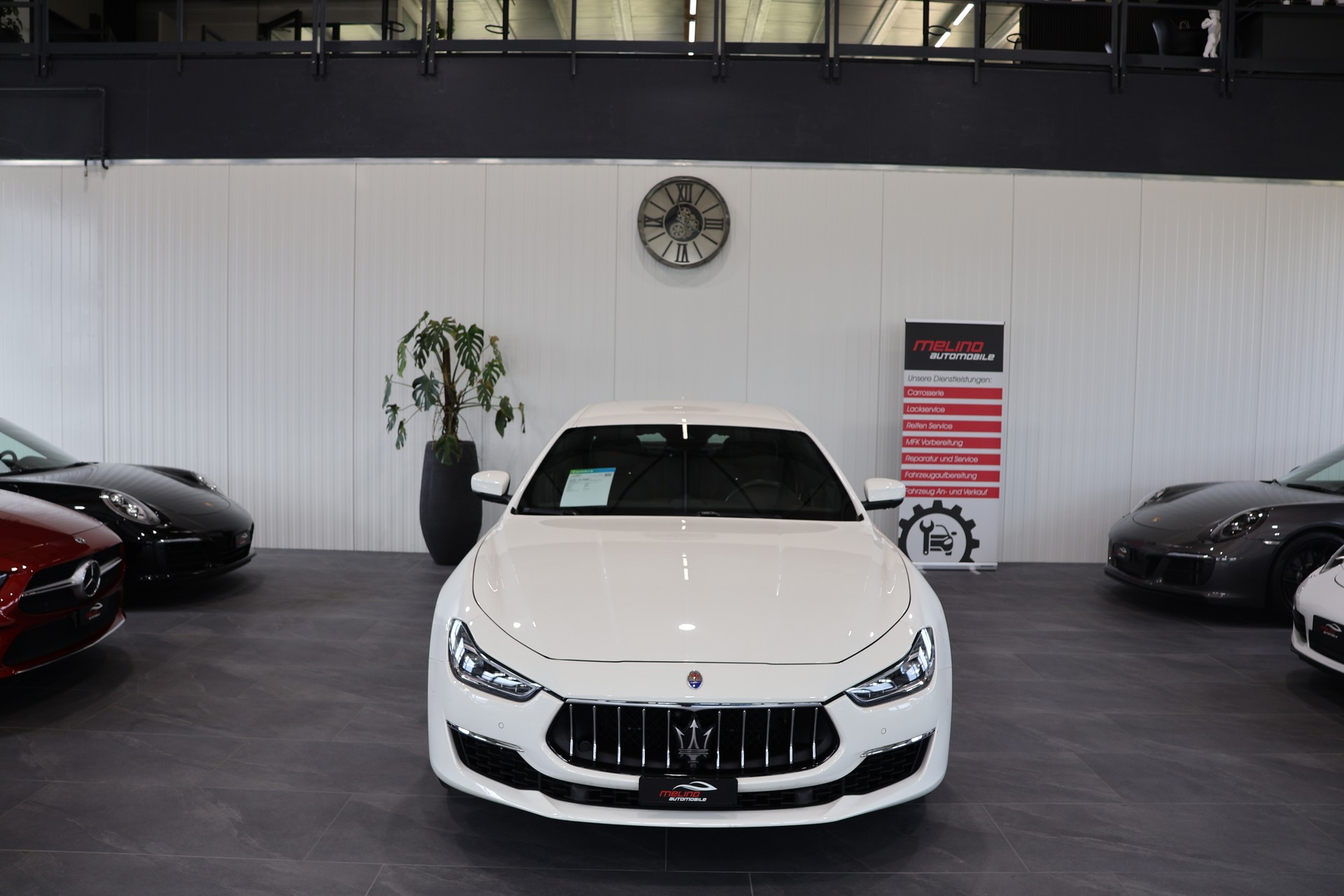 MASERATI Ghibli S Q4 3.0 V6 GranLusso Automatica-image-2